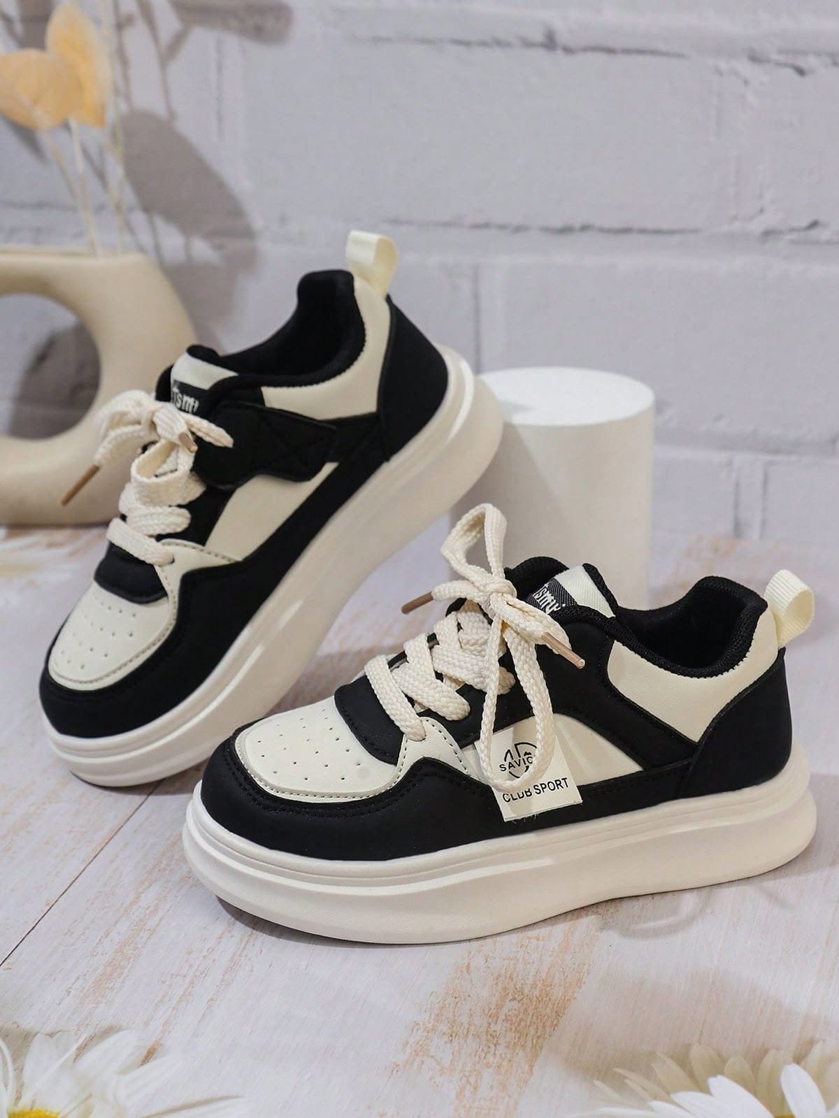 Shoes and Footwear Banner